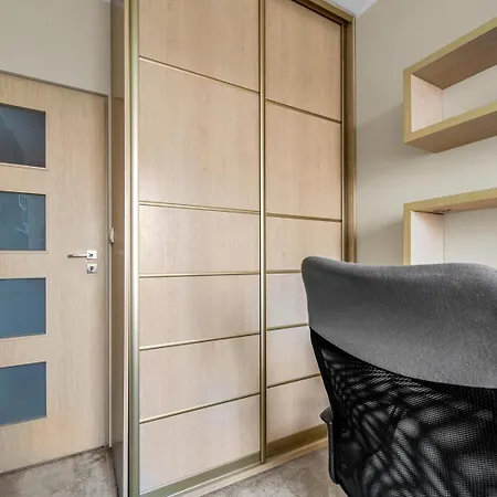 National Stadium - 7th Floor, Parking And Balcony - By Rentujemy Apartamento *