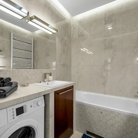 National Stadium - 7th Floor, Parking And Balcony - By Rentujemy Apartment Warsaw